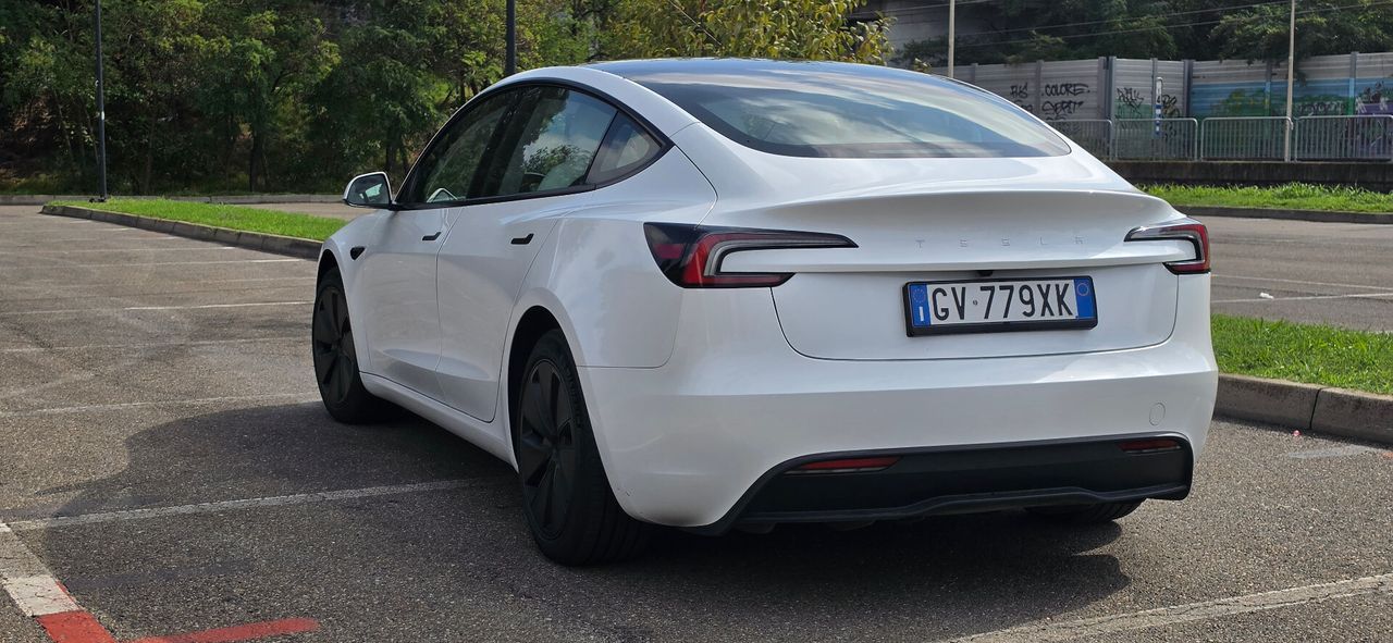 Other Tesla Model 3 - RWD Premium imagem 3