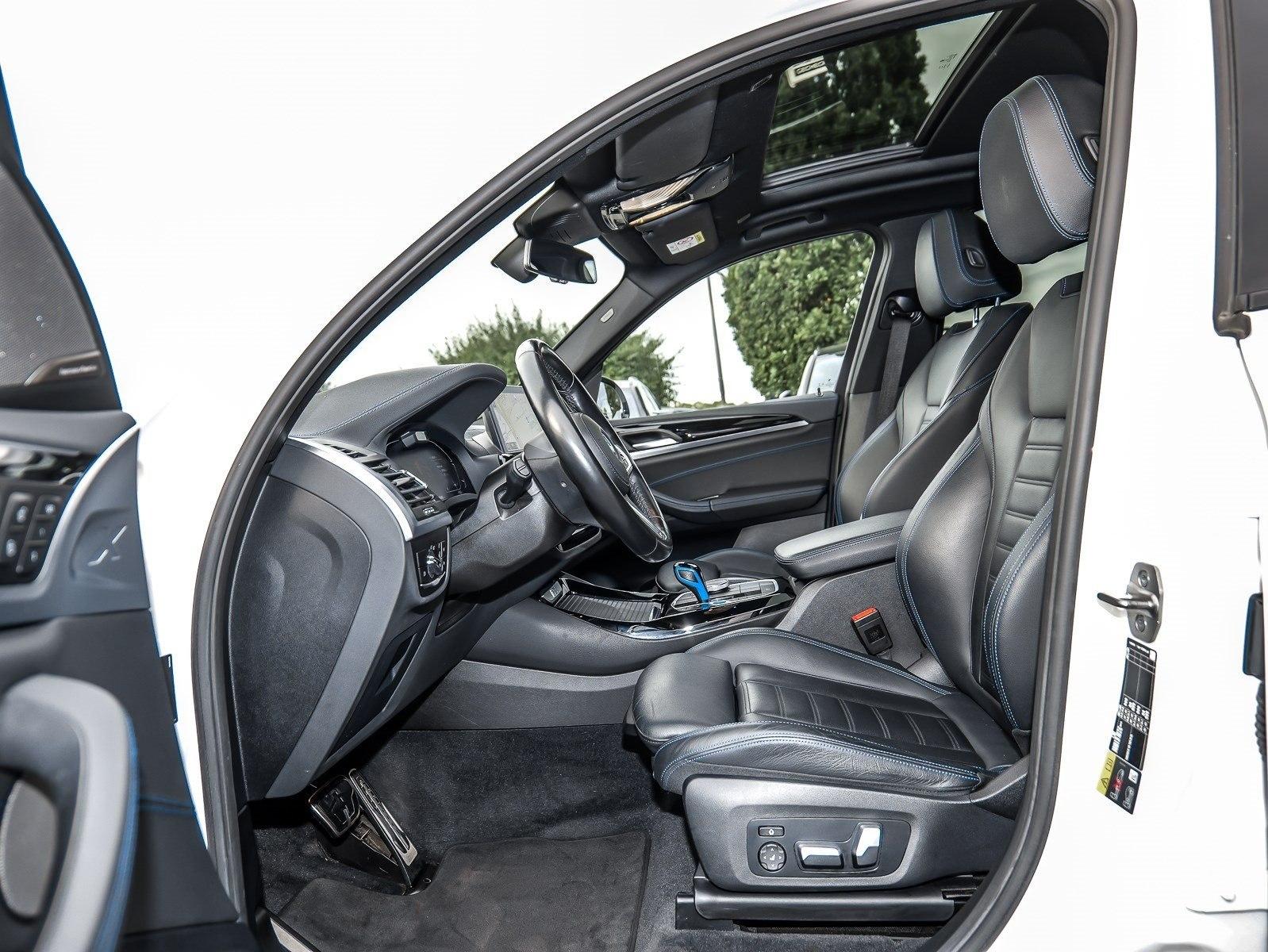 BMW iX3 HUD PANO ACC AHK 360°KAM RFK NAVI Standh.