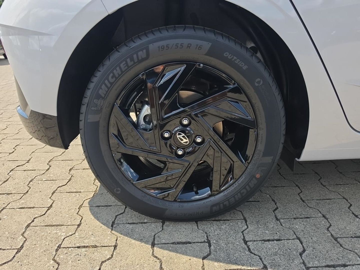 Hyundai i20 – Bild 15