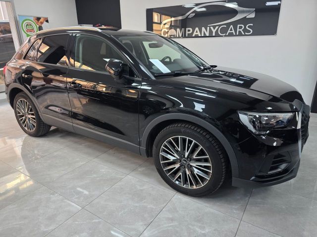 AUDI Audi Q3 35 TDI S tronic Business