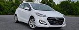 Hyundai i30 blue Euro 6 Alufelgen 8-fach bereift - gebrauchte Hyundai i30 aus dem Jahr 2016