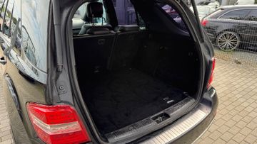 Mercedes ML 350 - 9