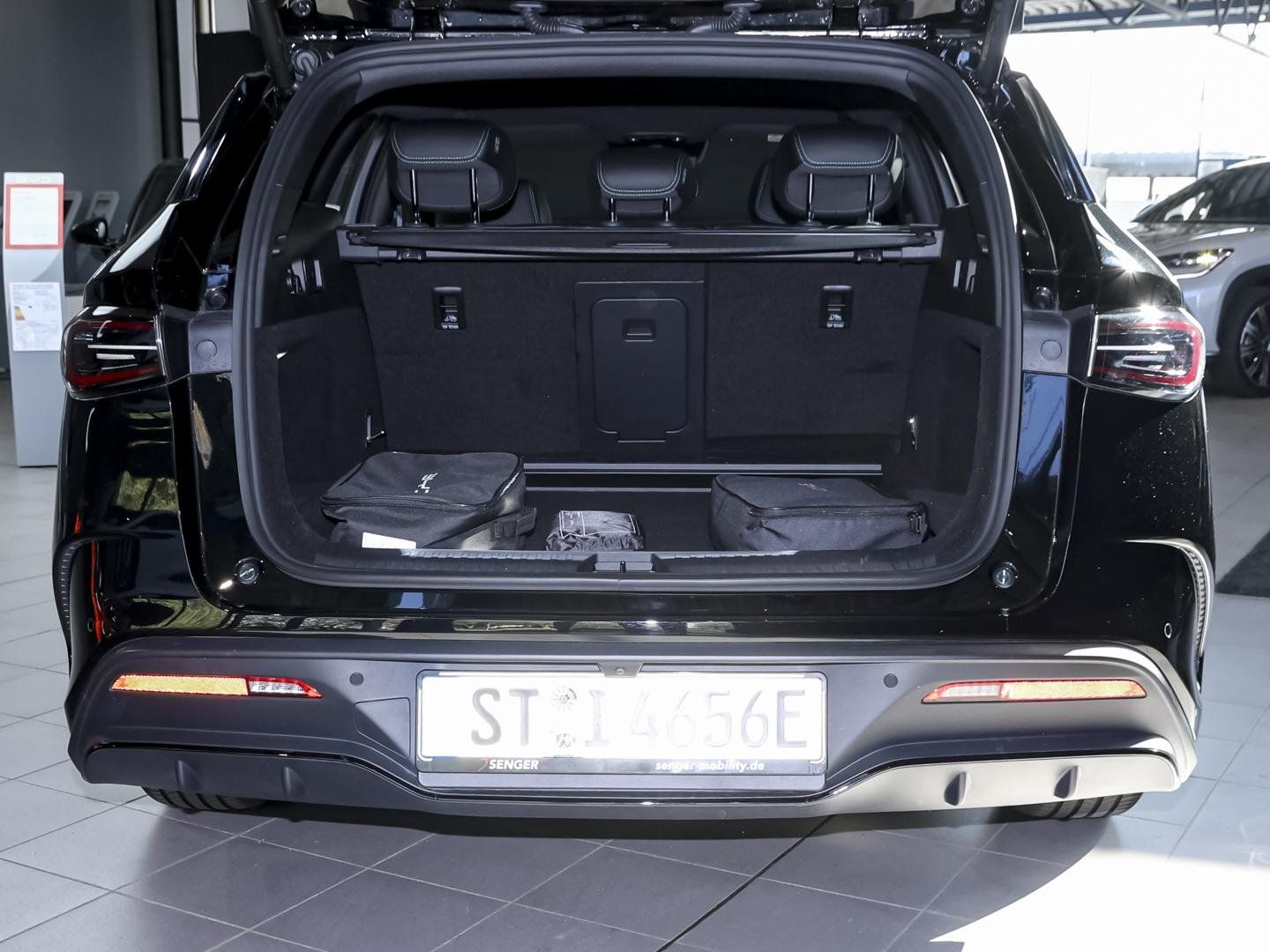 BYD SEAL 6