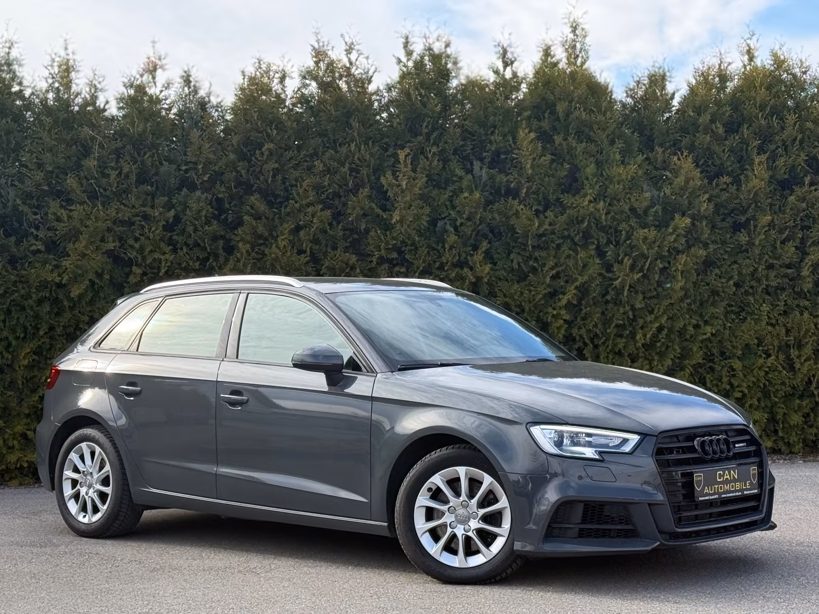 Audi A3 2.0 TDI Sportback Quattro*XENON*AUT*AHK*NAVI*