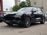 Porsche Cayenne Diesel Platinum Edition - Porsche Gebrauchtwagen in Marl