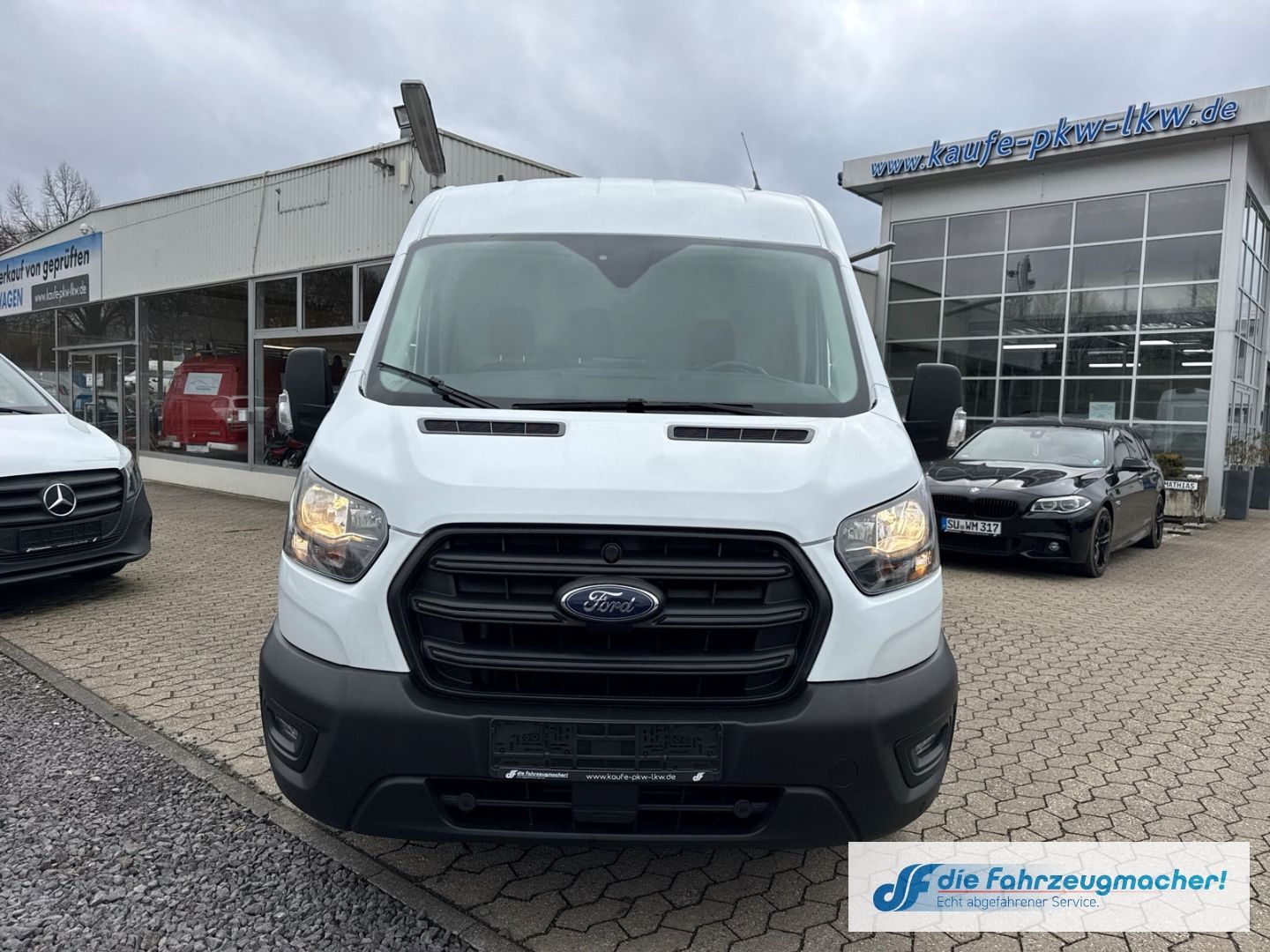 Fahrzeugabbildung Ford Transit Kasten Werkstatteinr. L2 3,5t Navi CarPl