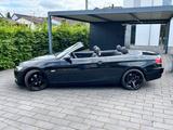 BMW 3er BMW 320i E93 Cabrio; Baureihe E90 E91 ... - BMW 320: E90