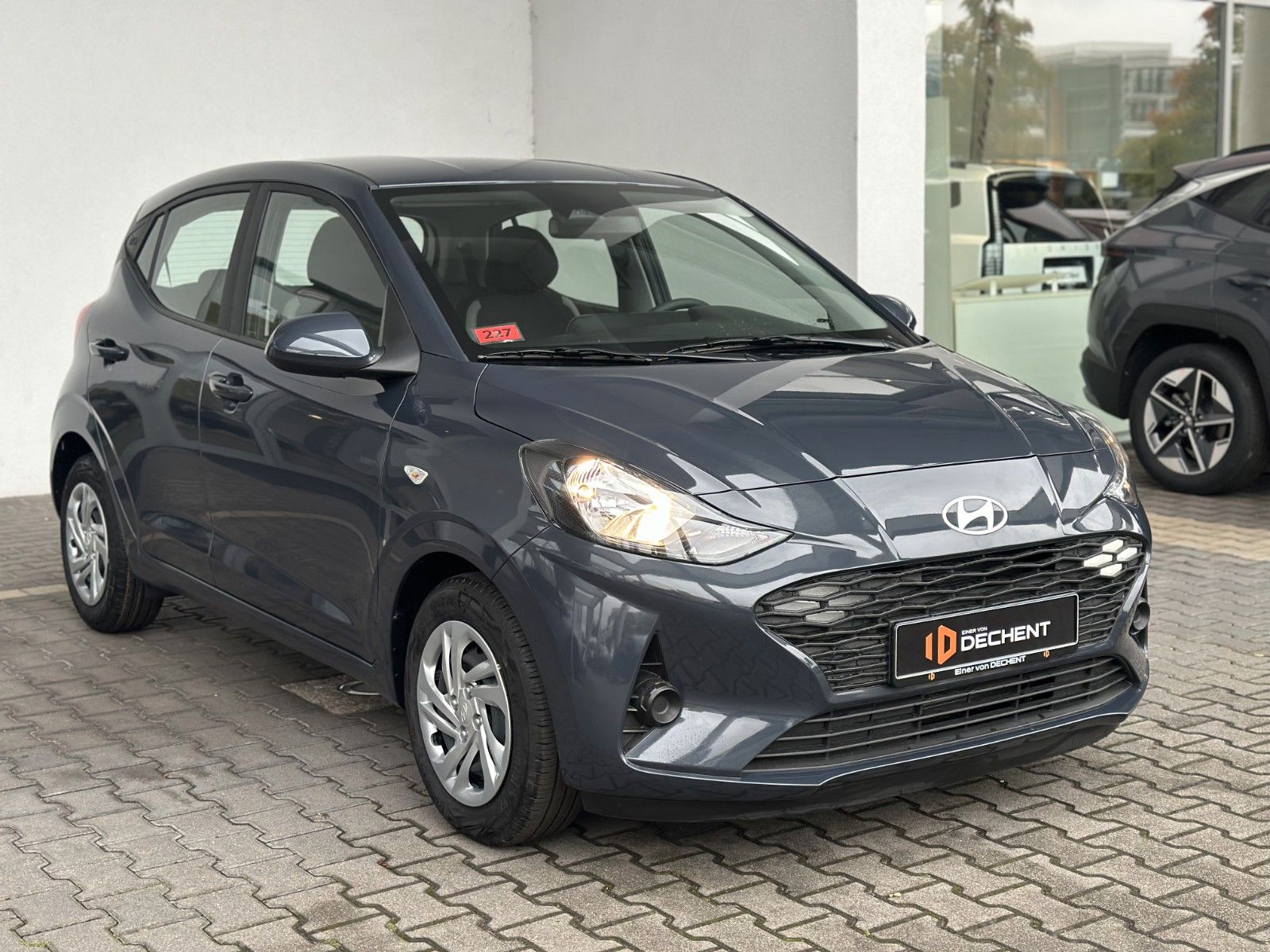 Fahrzeugabbildung Hyundai i10 Select 1.0l Navi/Klima/Kamera!