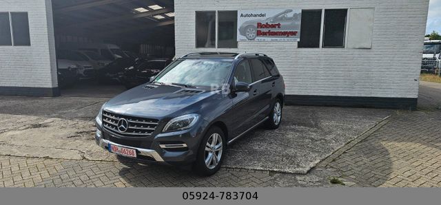 Mercedes-Benz ML 350 CDI BlueTec Schiebedach AHK Luft LED