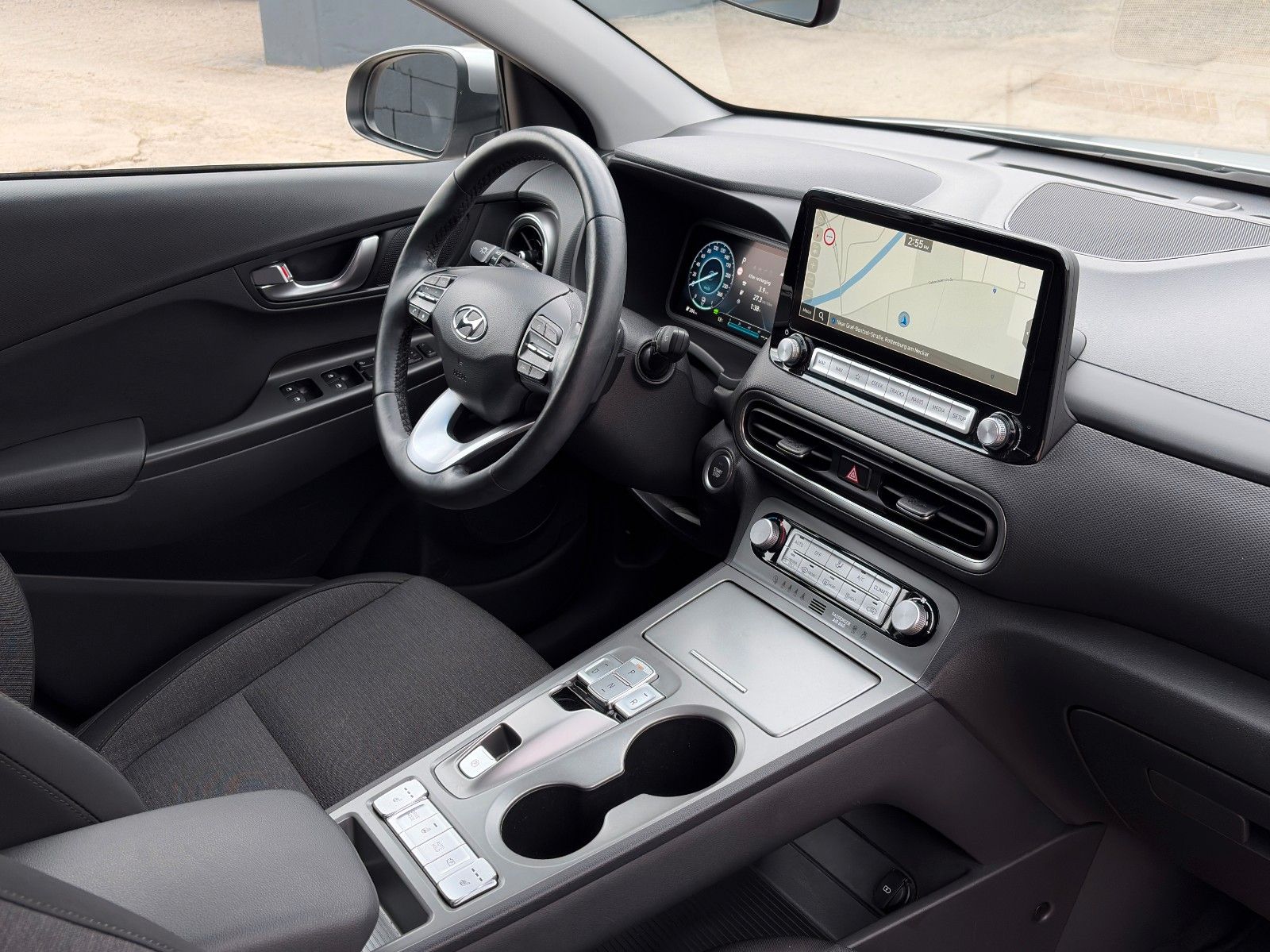 Fahrzeugabbildung Hyundai KONA E Edition 30 Wärmepumpe ACC CAM NAV CarPlay