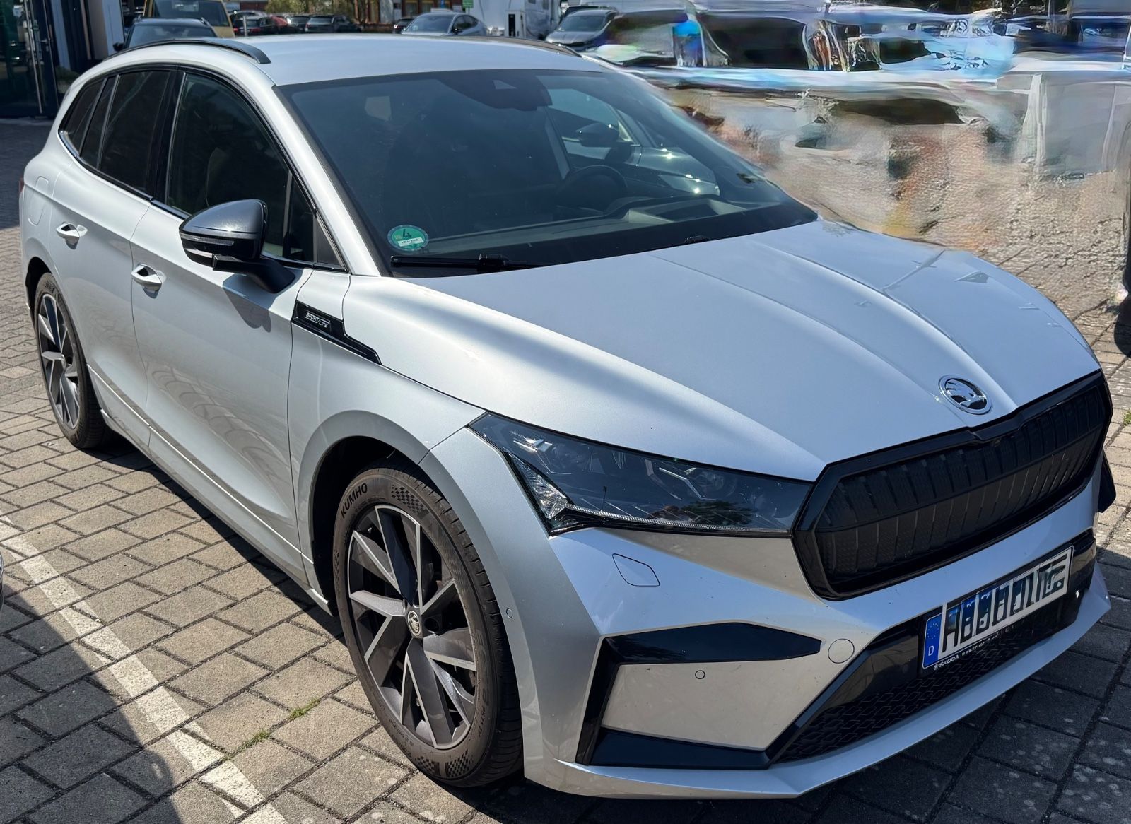 SKODA Enyaq 80 x Sportline/AHK/Fahrassistenz/Head-Up