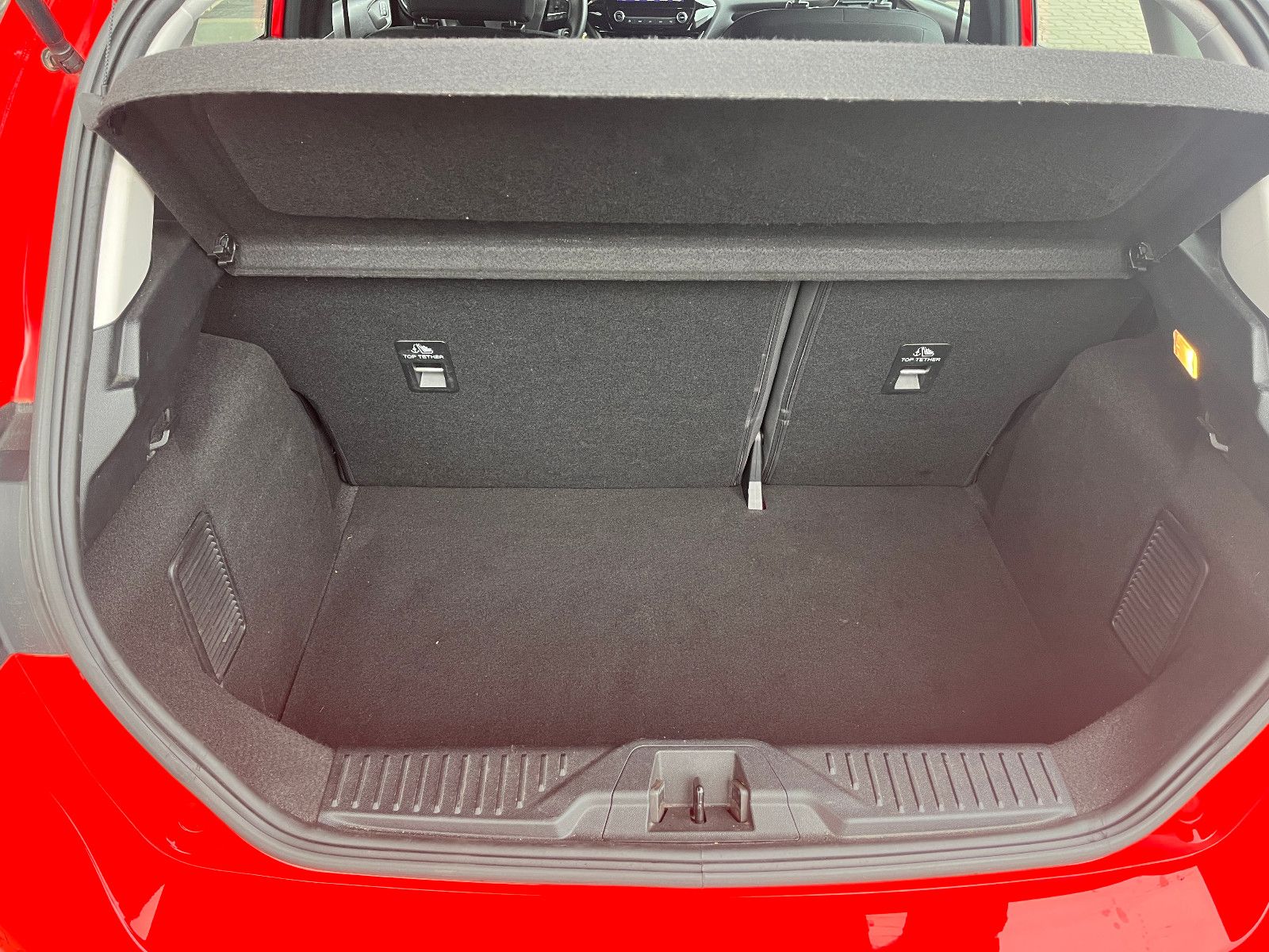 Fahrzeugabbildung Ford Fiesta Cool & Connect Navi/Sitzh./Parkpilot