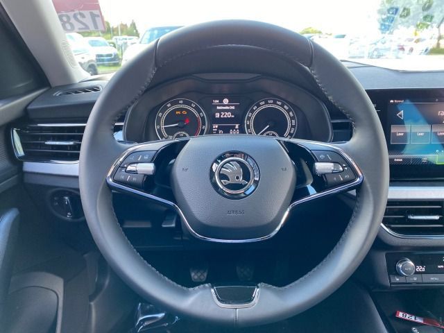 Fahrzeugabbildung SKODA Kamiq Tour TGI 6-Gang NAVI*RFK*LED*5J-Garantie