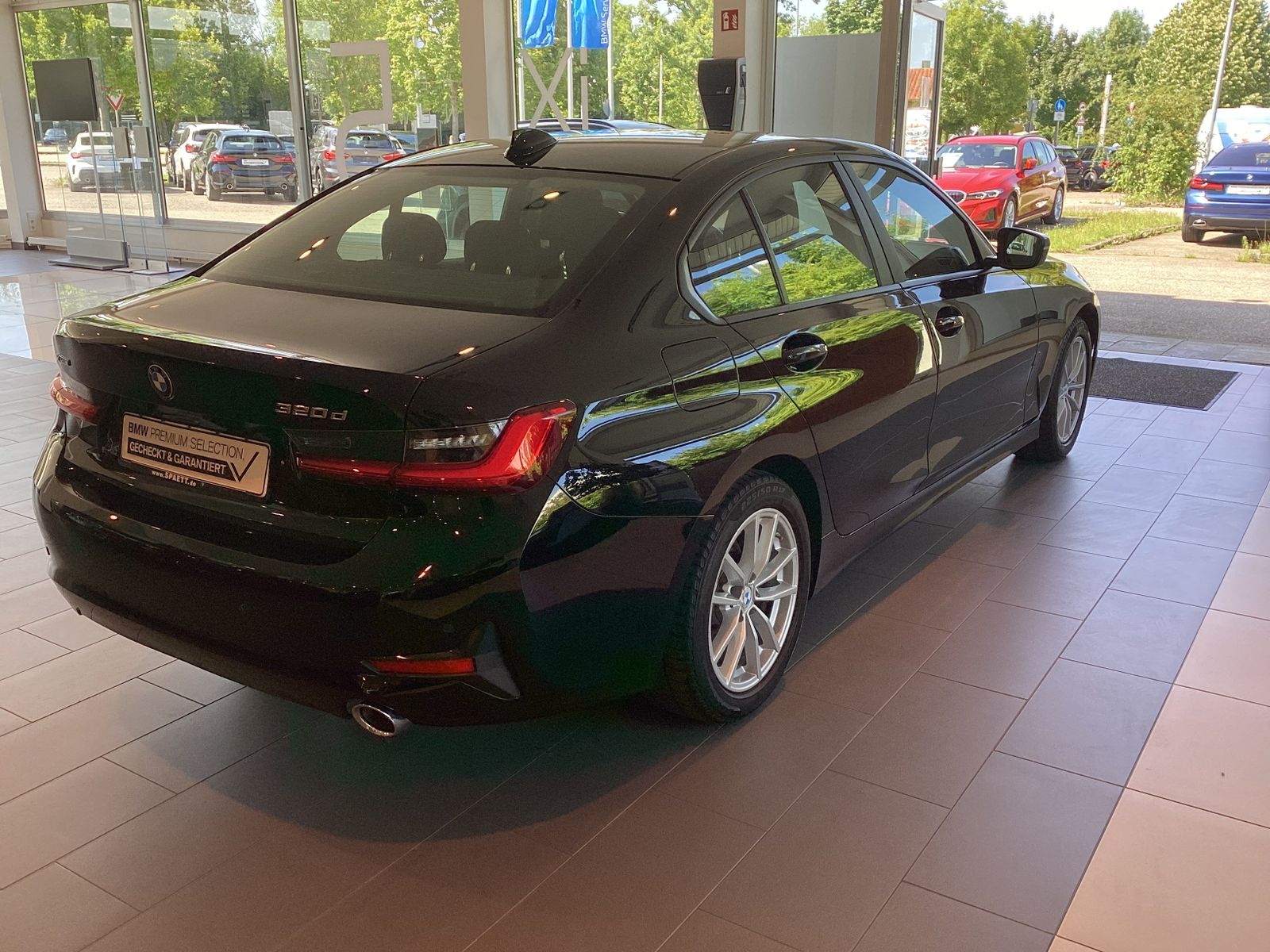 BMW 320d xDrive Limousine Advantage HiFi DAB WLAN foto 10
