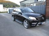 Mercedes-Benz ML 500 V8  W166 Super gepfle... - Mercedes-Benz ML 500 von privat