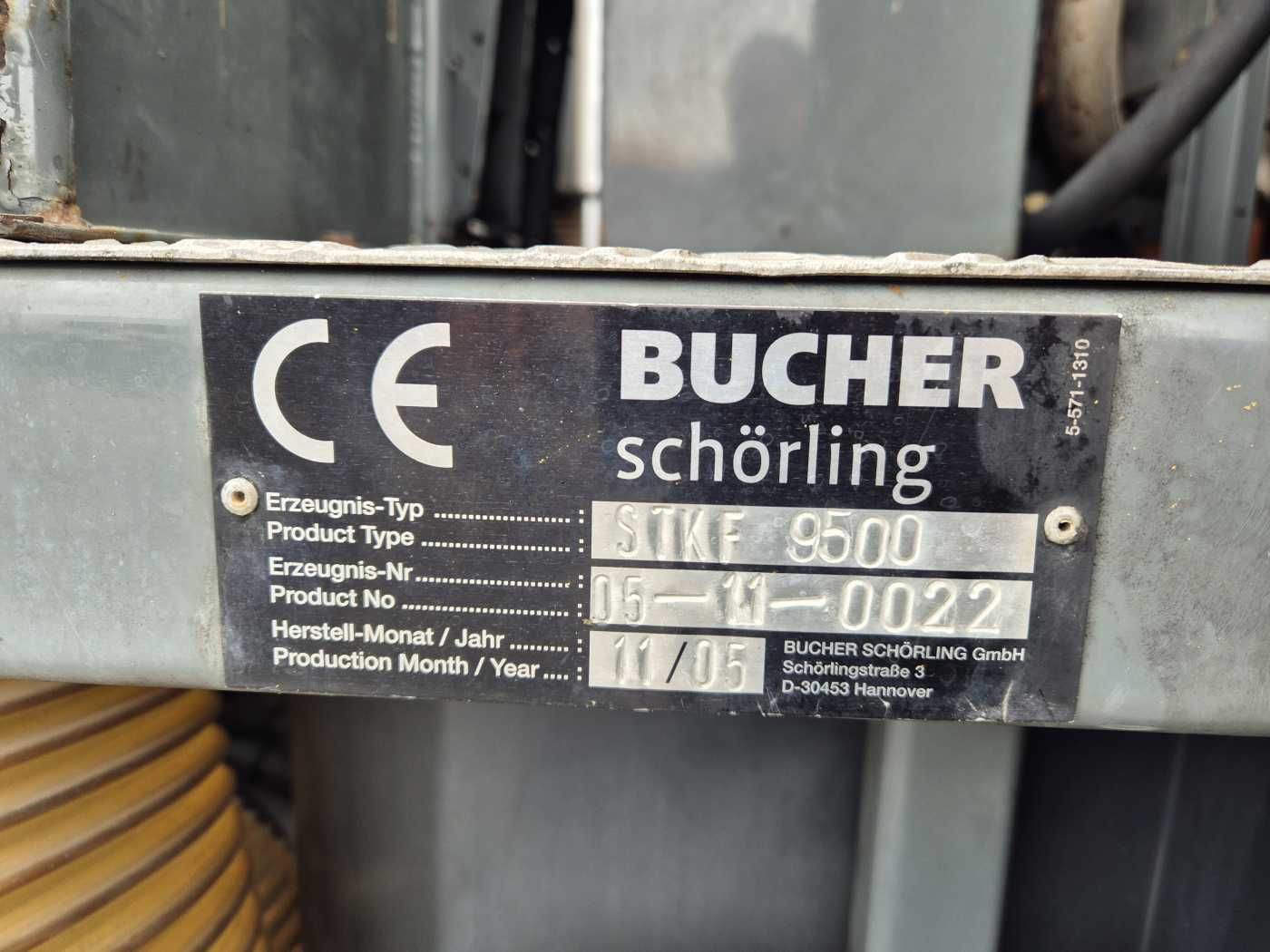 Fahrzeugabbildung Mercedes-Benz Actros 2032 A 4x4 Bucher STKF 9500 Airport 30x