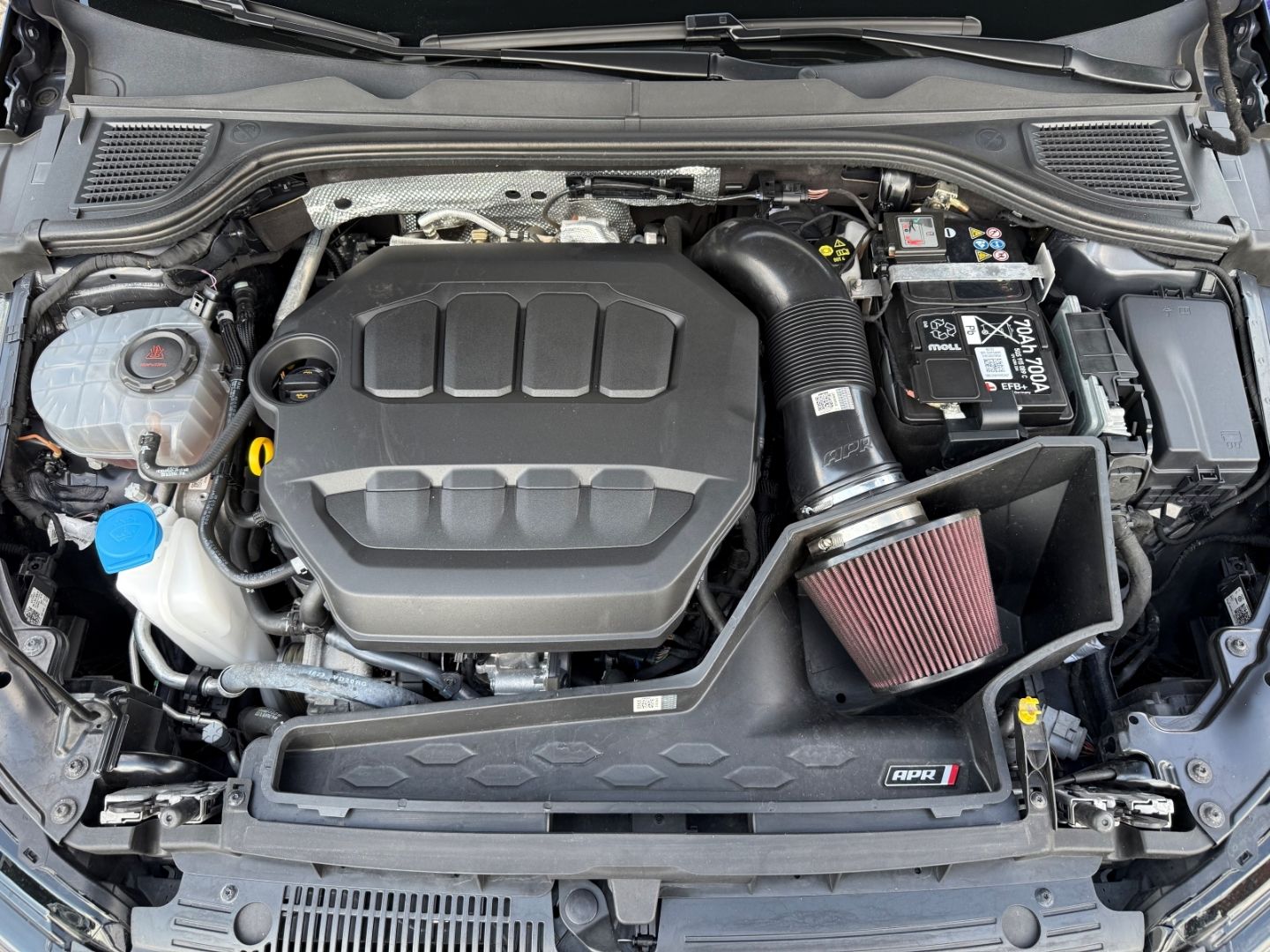 VW Golf R Performance 4M 2.0TSI APR Akra Nappa H&K - Image 30
