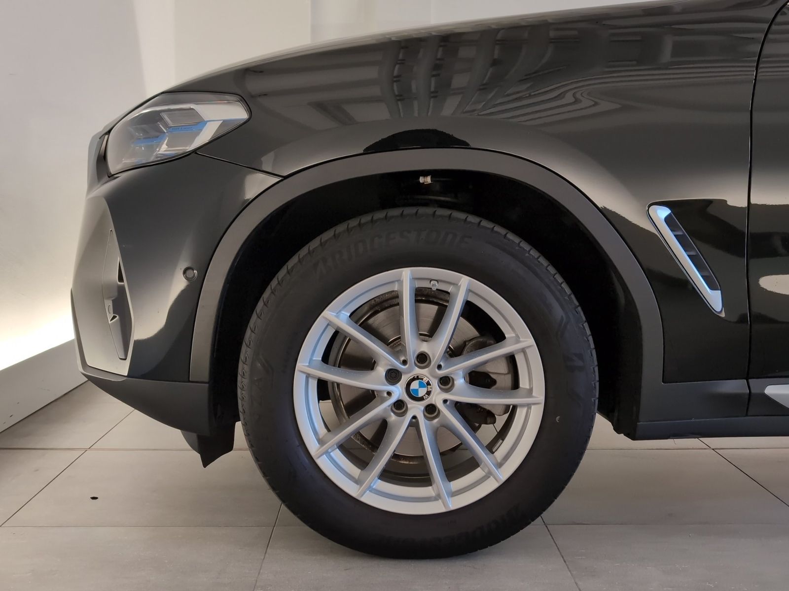 BMW X3 xDrive20i Navi/Laser/360°/RFK/Pano/ACC/SLI Na foto 10