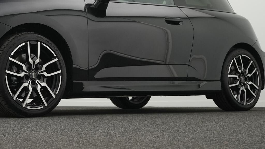 MINI Cooper SE - Bild 22