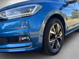 Volkswagen Touran 1.5 TSI Highline *NAVI*AHK*LED* - VW Touran Gebrauchtwagen in Mainz