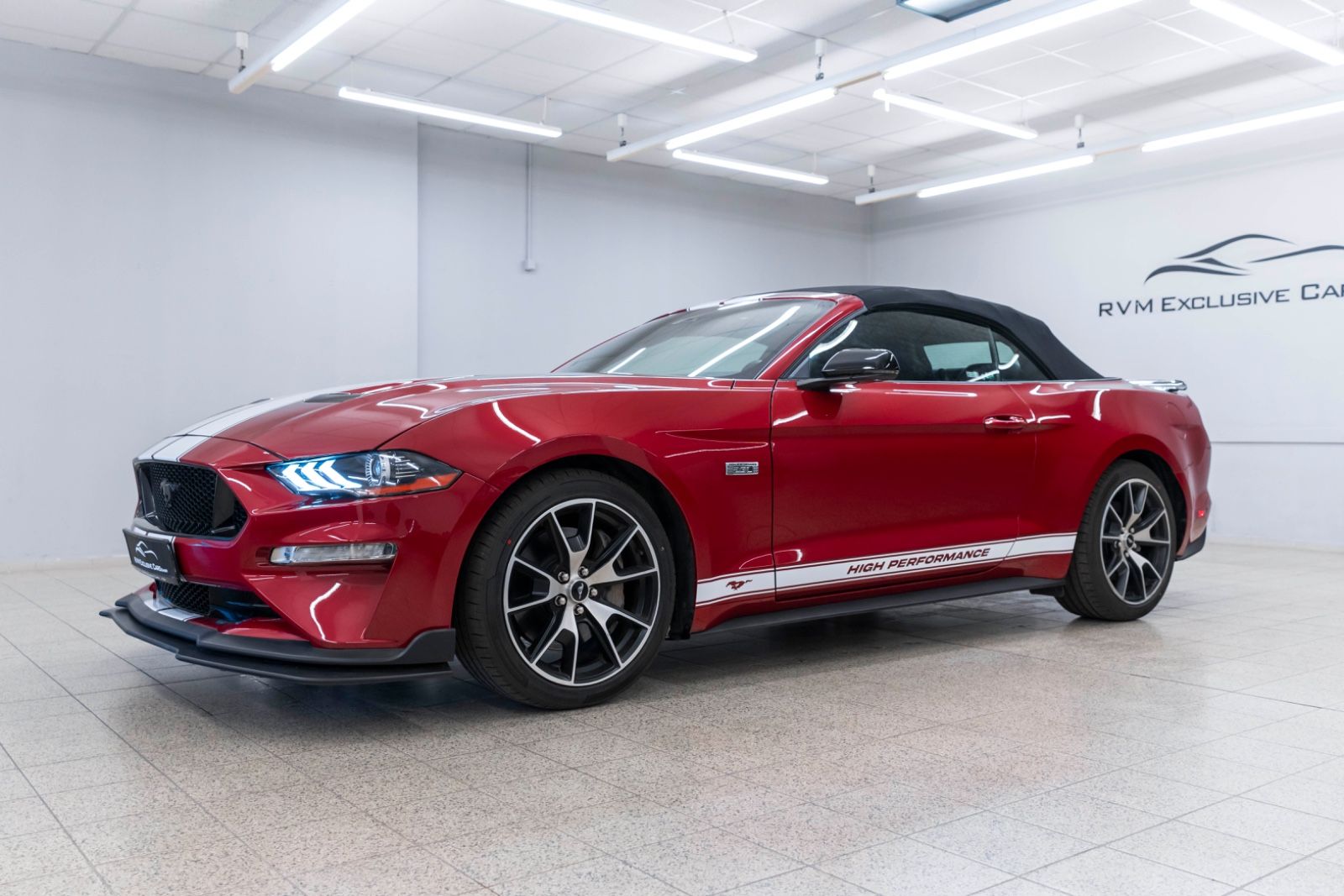 Fahrzeugabbildung Ford Mustang 2.3 HIGH PERFORMANCE ACC KAM TOTW LEDER