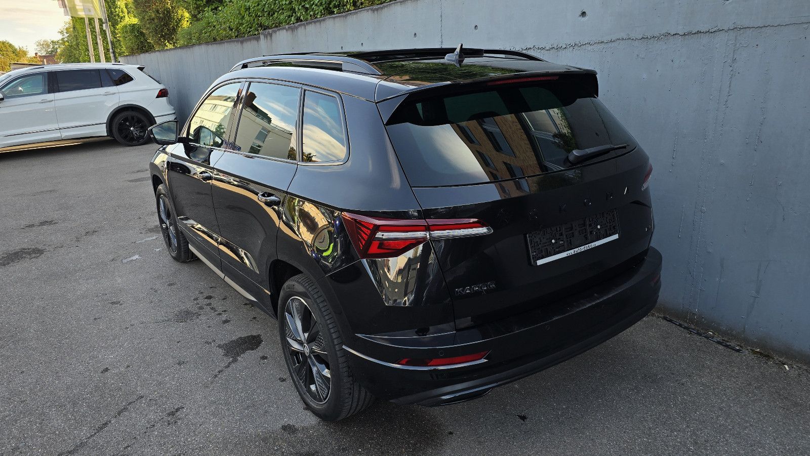 Skoda Karoq 2.0l TDI DSG 4x4 Sportline Pano/Virtual imagem 3