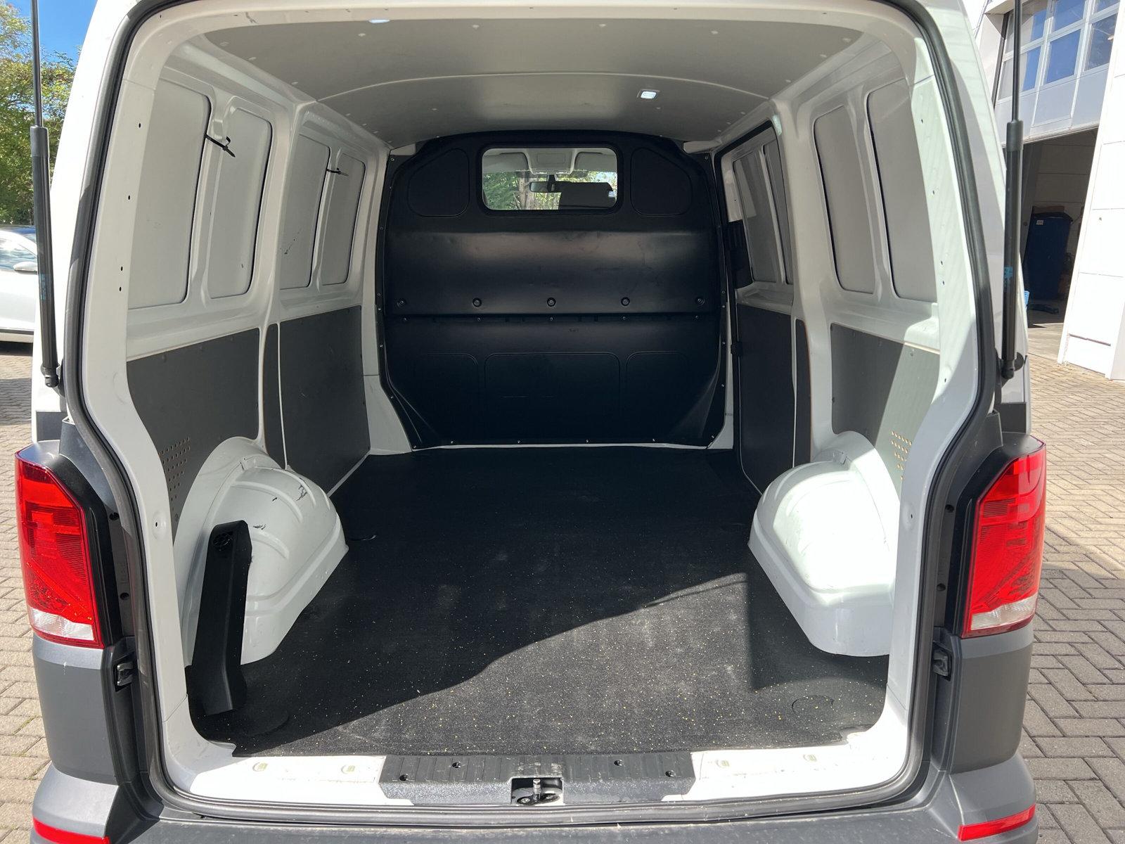 Volkswagen T6 Transporter 2.0 TDI Klima DAB Parkpilot