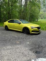 Skoda Superb 2.0 TDI SCR 140kW DSG SportLine  - Skoda Superb mit Diesel-Antrieb: Limousine, 2.0