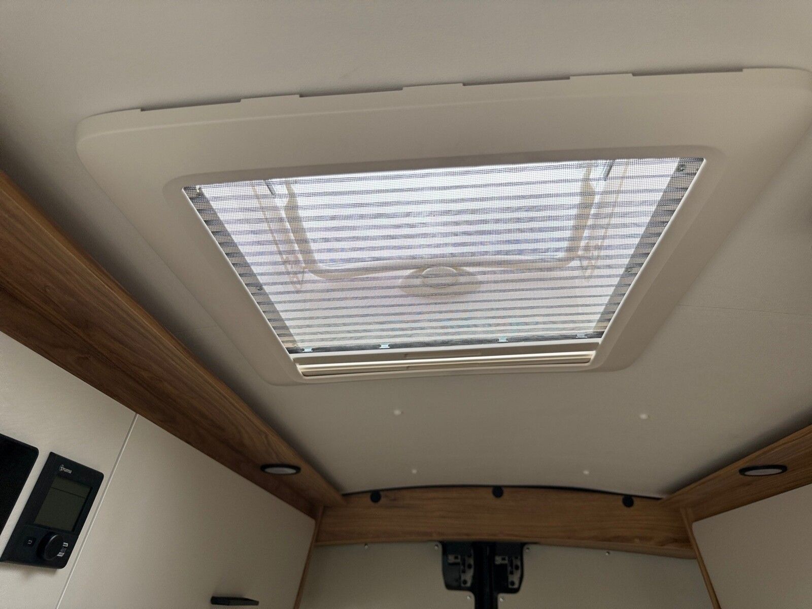 Fahrzeugabbildung Karmann Dexter 4x4 DE 570 AW Klima, RFK, Heizung 4KW