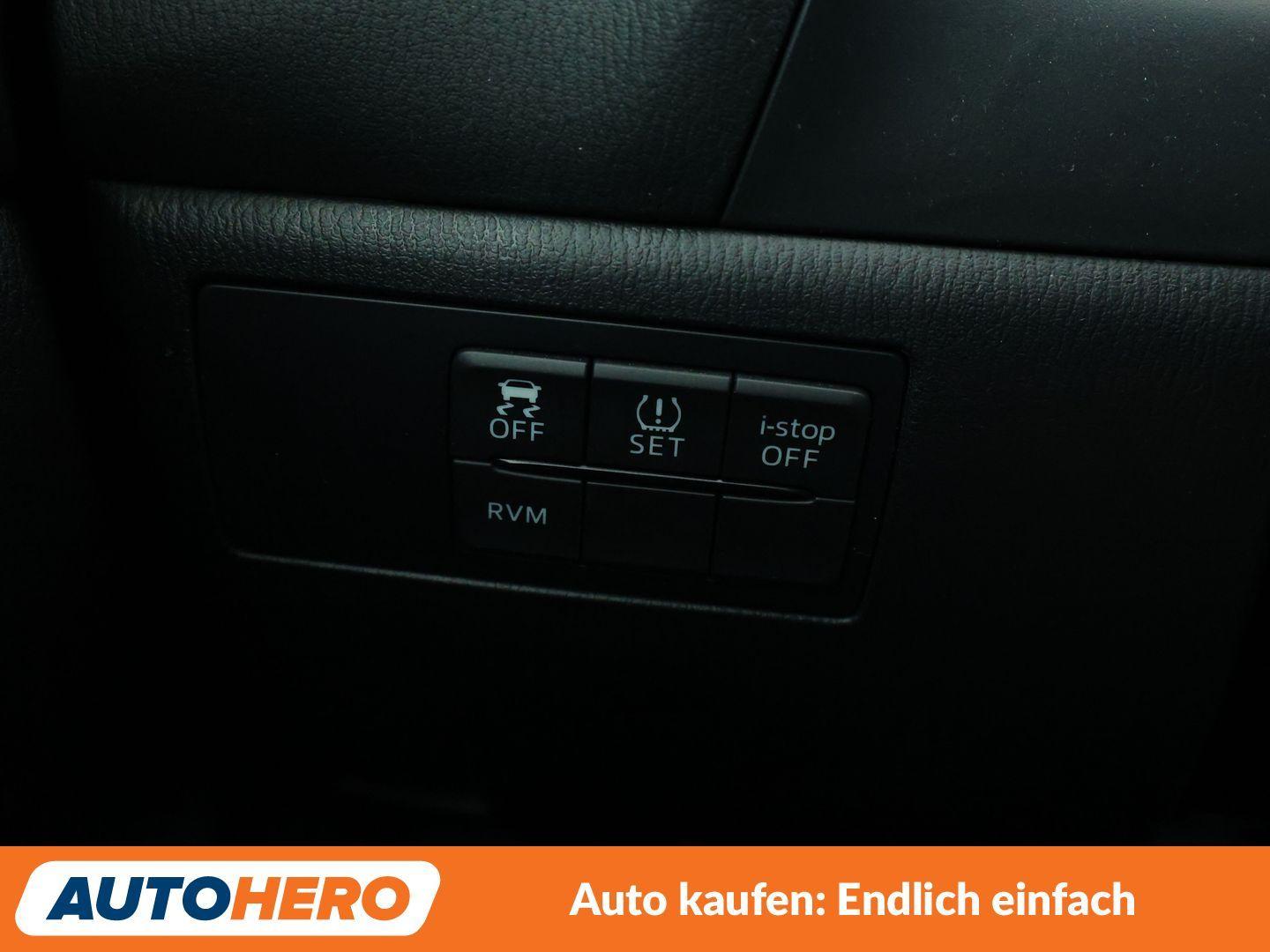 Mazda 3 2.0 Sports-Line*NAVI*HUD*XENON*