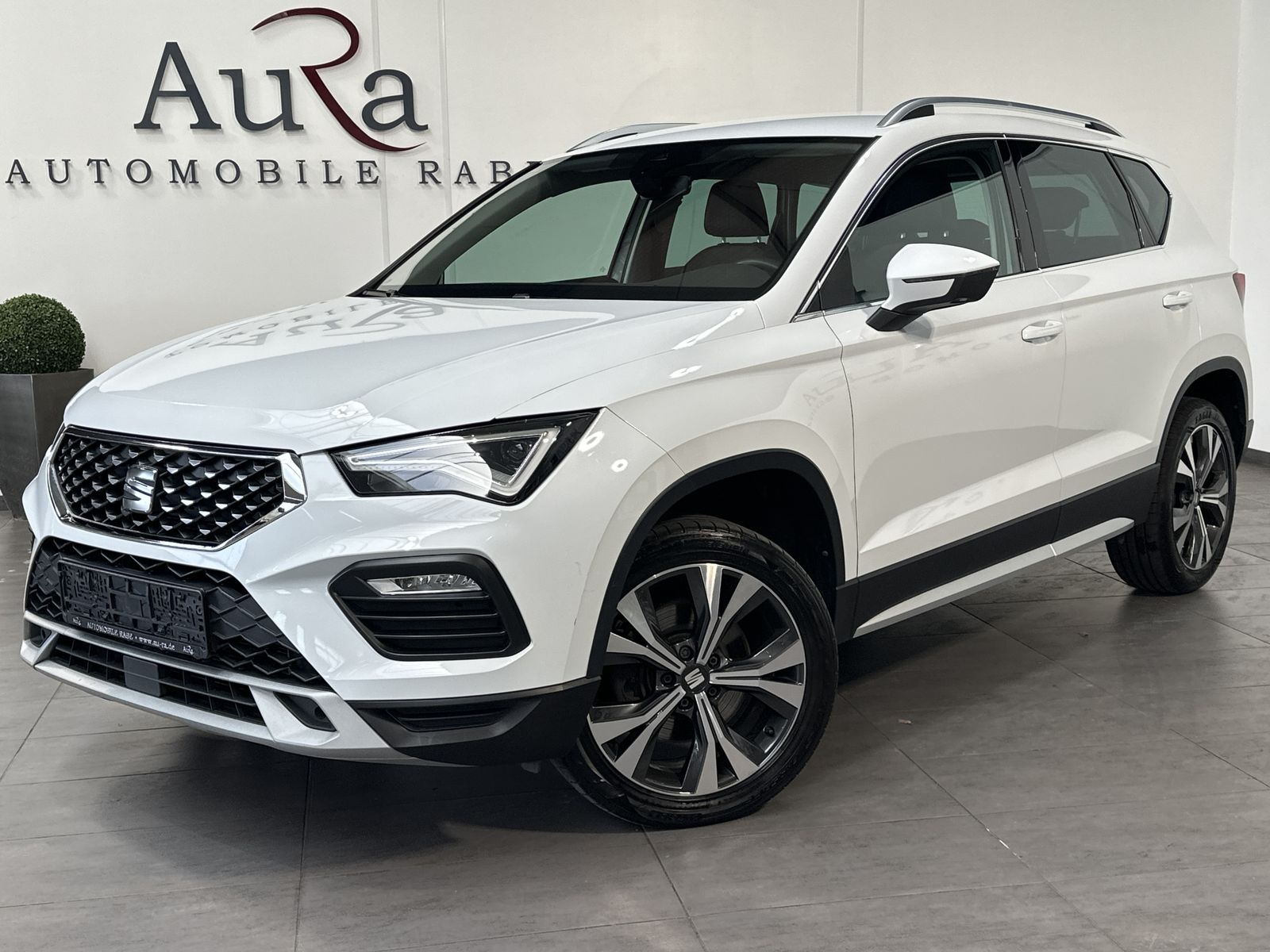 Fahrzeugabbildung SEAT Ateca 2.0 TDI DSG Xperience NAV+LED+BEATS+KAMERA