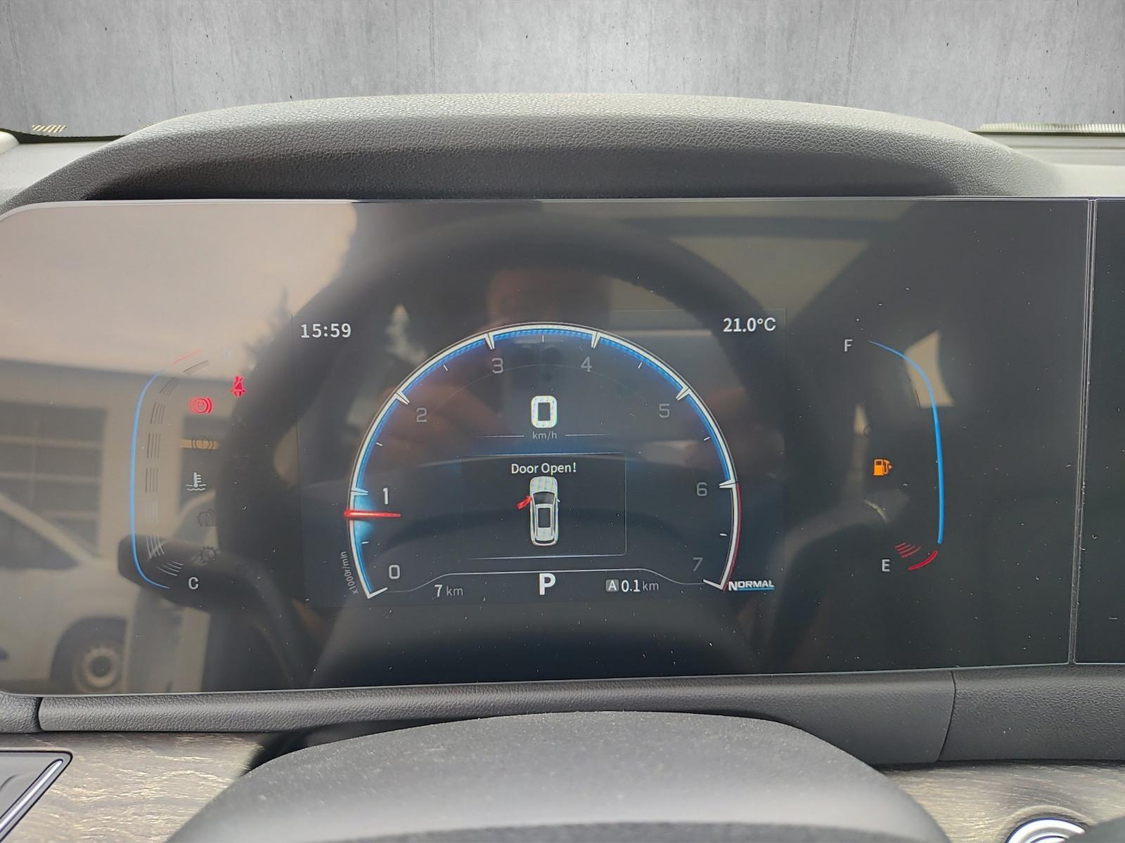 DFSK Fengon 600 Premium 1.5 GDI 6AT 135 kW 7 Sitze