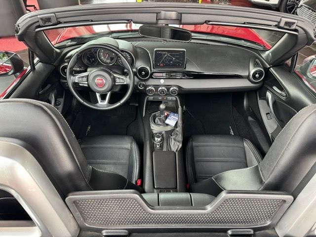 Fahrzeugabbildung Fiat 124 Spider Lusso KLIMA ALU NAVI
