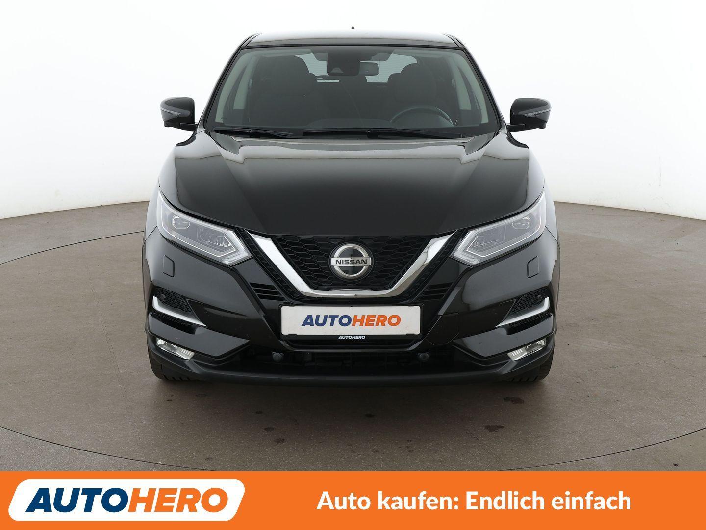 Nissan Qashqai 1.3 DIG-T N-Connecta *NAVI*LED*TEMPO*CAM