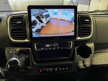 Westfalia Columbus 600 D 140 PS 8G Zusatzbett Solar ACC