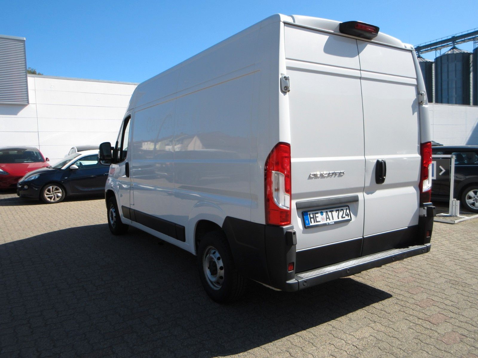 Fahrzeugabbildung Fiat Ducato Kasten 120MJT  L2H2  NAVI/AC/KAMERA/PDC