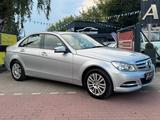 Mercedes-Benz C 180 ELEGANCE*AUT.*NAVI*TEMP.*SHZ*PDC*2.HD* - Mercedes-Benz C 180 Gebrauchtwagen in Berlin