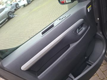 Citroën Spacetourer Shine M 2.0 BHDi 145 °Xenon°HUD°RFK°