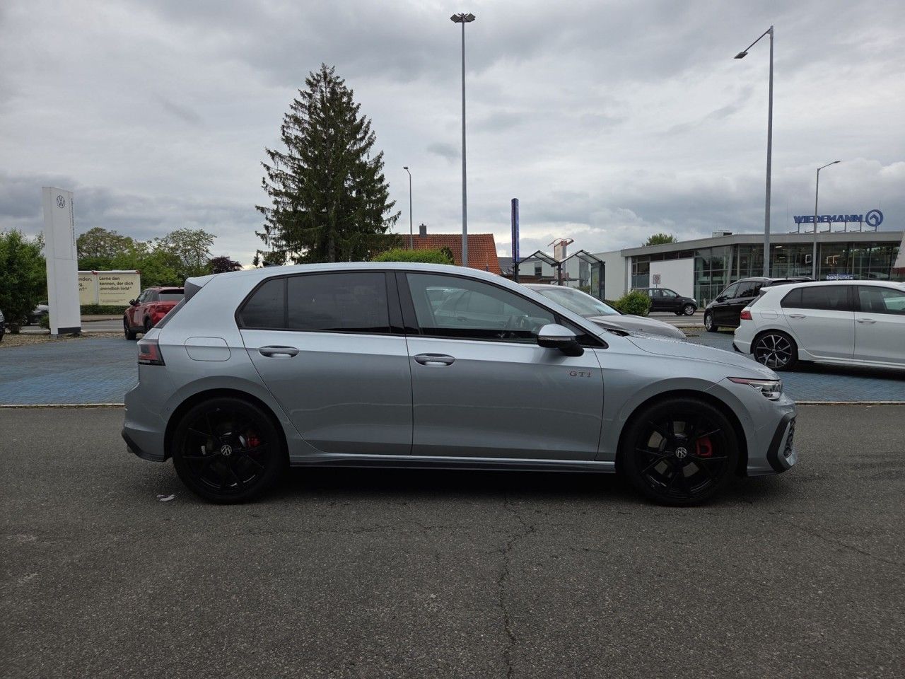 Volkswagen Golf VIII 2.0 TSI GTI Matrix H&K HeadUp DCC foto 3
