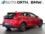 Volvo V40 T3 Momentum NAVI LED KAMERA TEMPOMAT - Volvo V40: Limousine