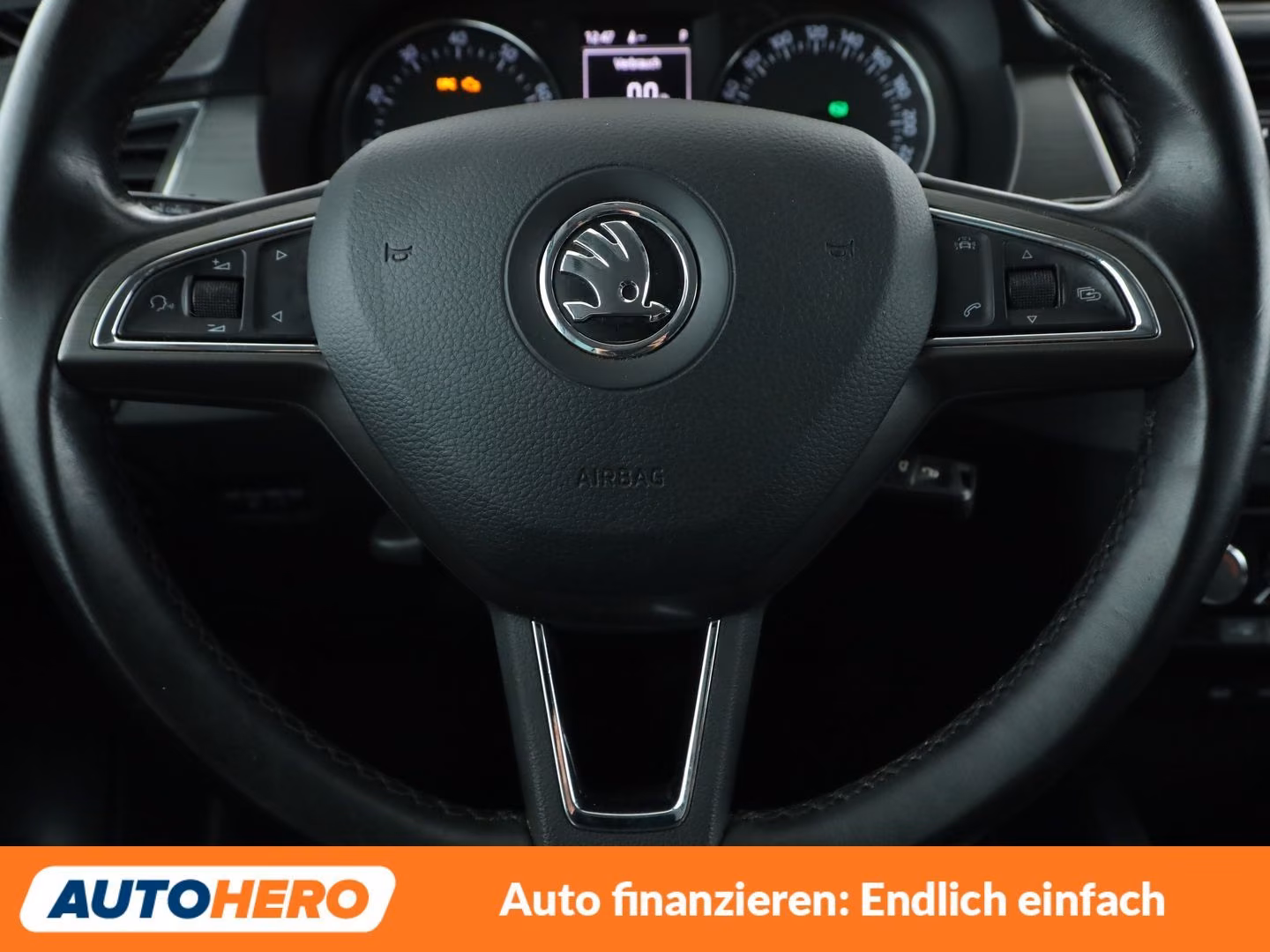 Skoda Fabia 1.2 TSI Joy Aut.*TEMPO*PDC*SHZ*ALU*KLIMA*