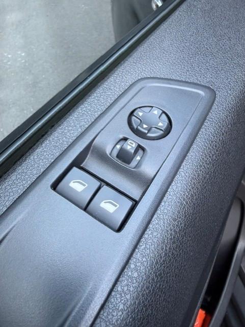 Peugeot Kasten Standard Doppelkabine 2.HD*SH*WR*AHK