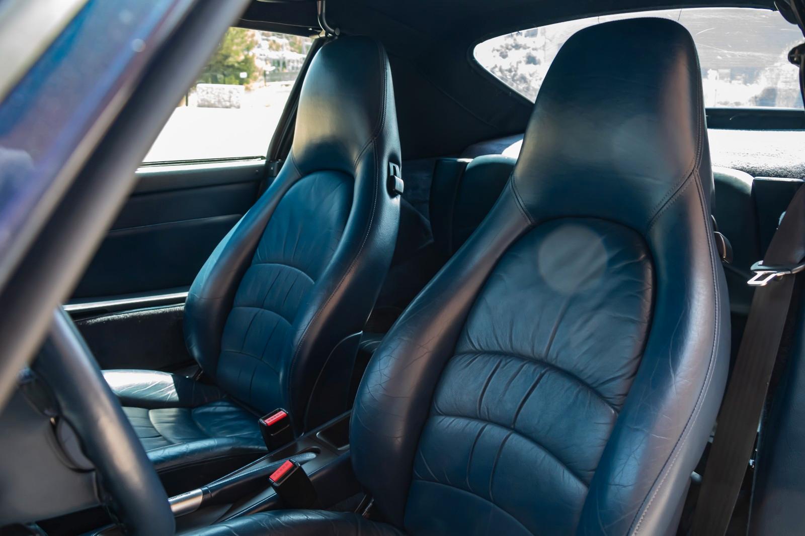 Porsche 993 Carrera Cabriolet