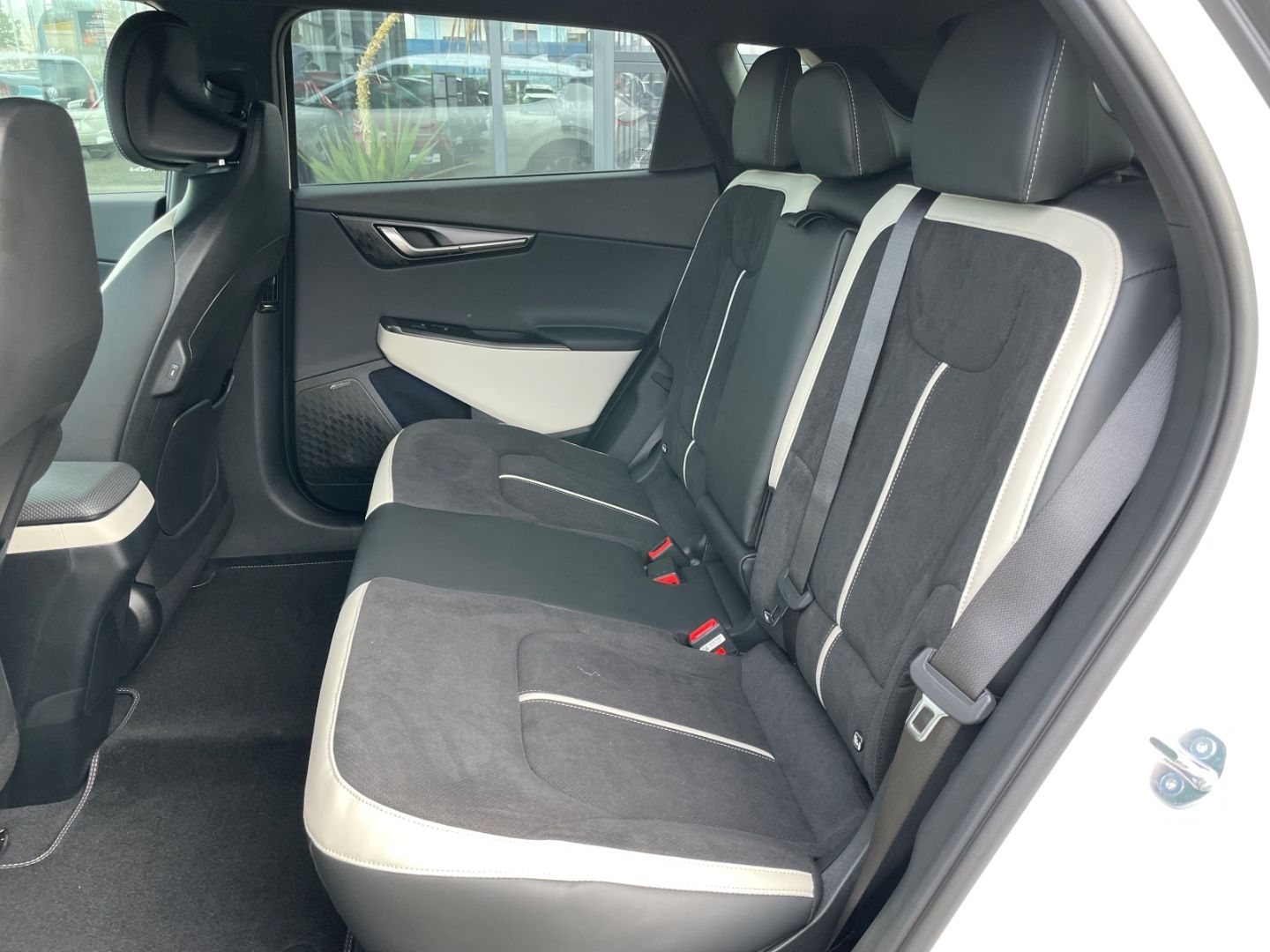 Fahrzeugabbildung Kia EV6 GT-Line 4WD Elektro LED Sitzbelüftung HeadUp