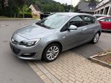 Opel Astra J Lim. 5-trg. Active  1.Hand,wenig Km.30. - Opel Astra: 3.1