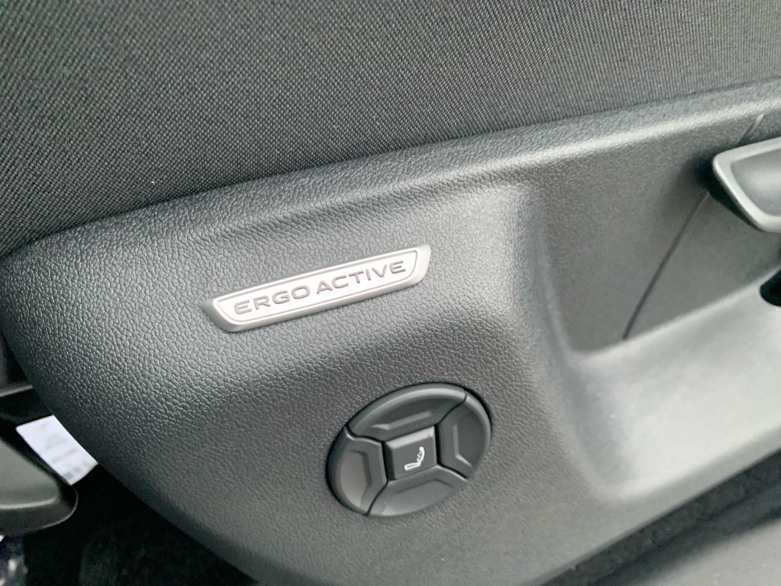 Volkswagen Tiguan - Bild 18