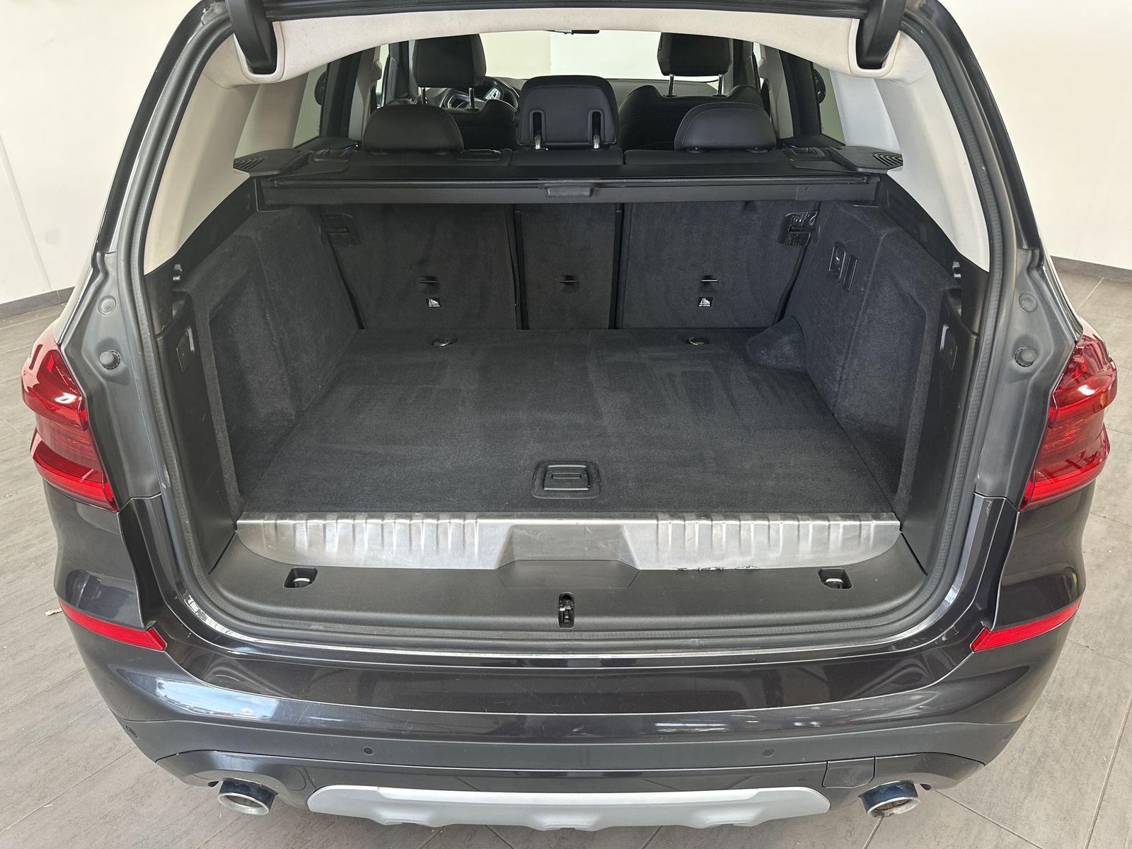 Fahrzeugabbildung BMW X3 xDrive30e xLine NAV+LED+HIFI+ACC+360°-KAMERA