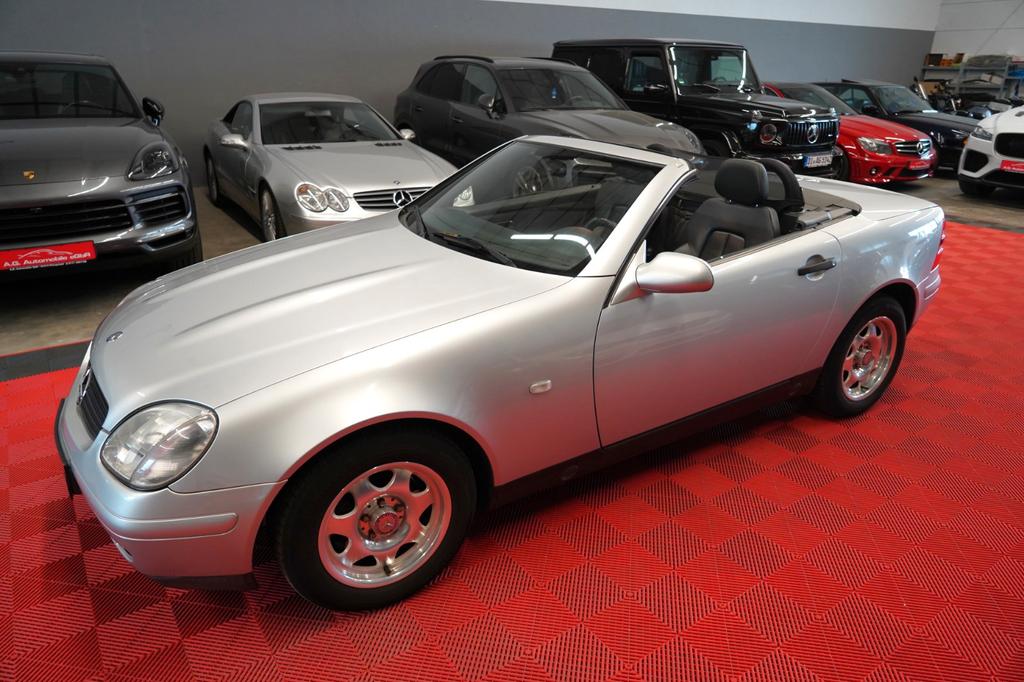 Mercedes-Benz SLK 200