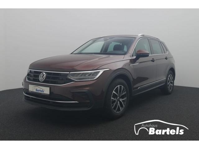 Volkswagen Tiguan 1.5 DSG Life ACC LED Apple CarPlay