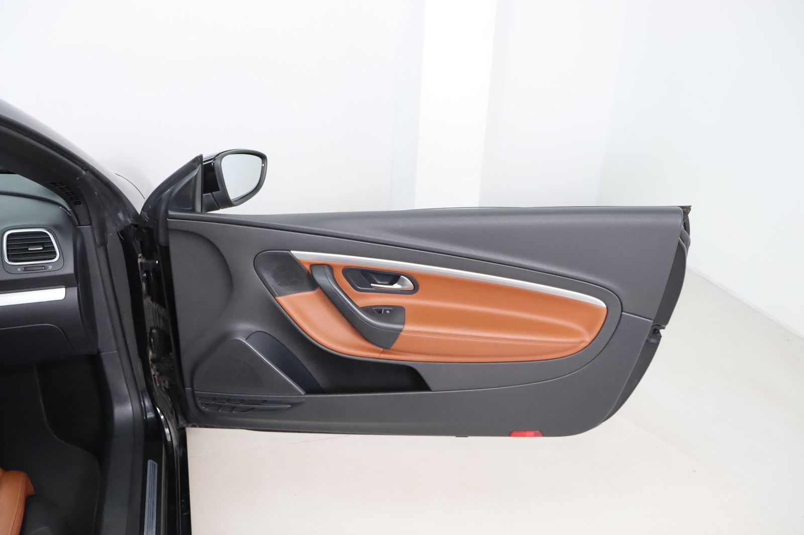 Fahrzeugabbildung Volkswagen Eos 1.4 TSI * Navi * Leder * Sitzhzg.